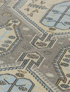 Vintage Turkish Hand-Knotted Wool Rug No. 563, 4'6