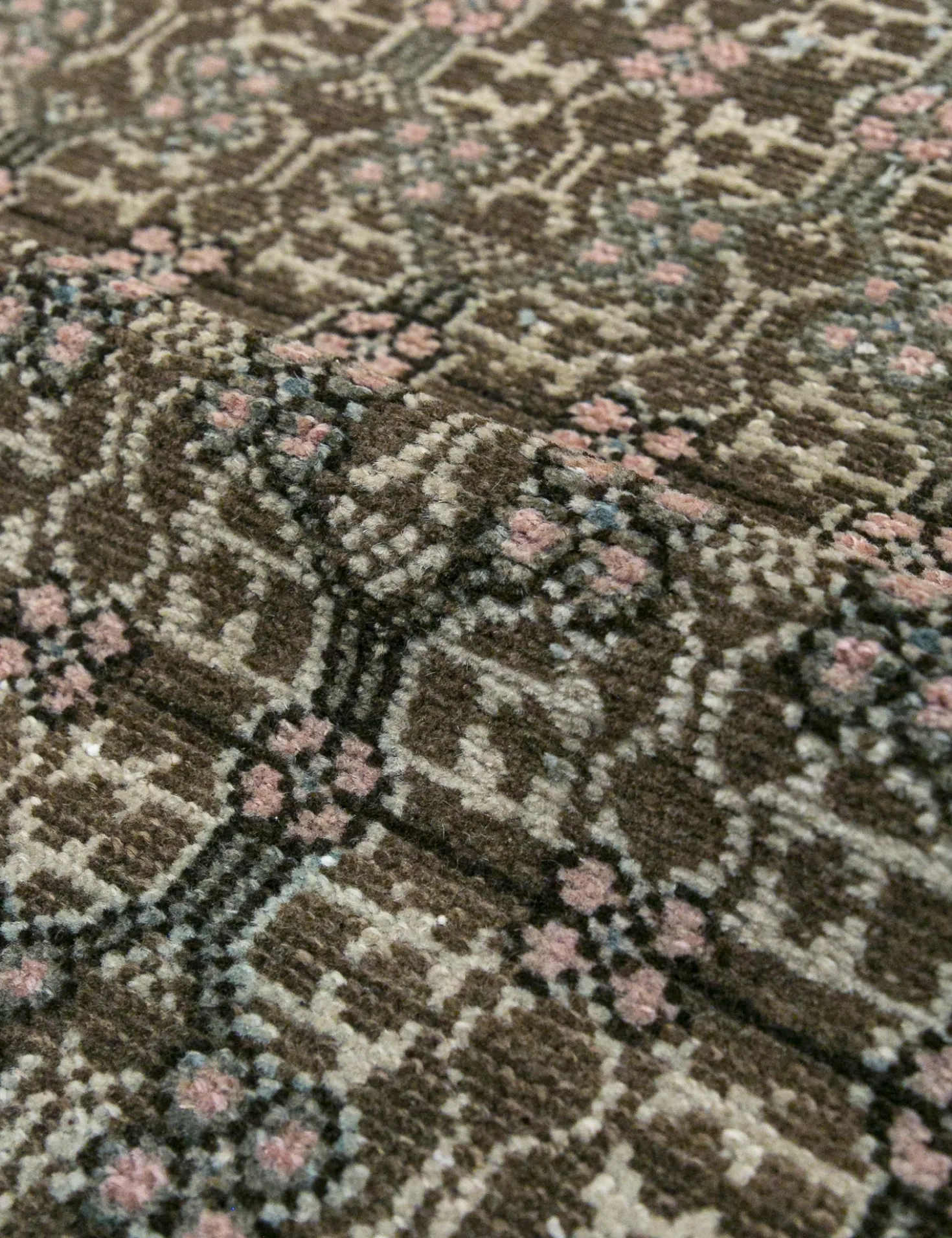 Vintage Turkish Hand-Knotted Wool Rug No. 450, 4'1" x 6'5"