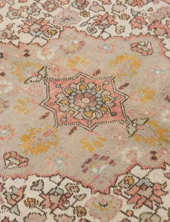 Vintage Turkish Hand-Knotted Wool Rug No. 406, 5'3