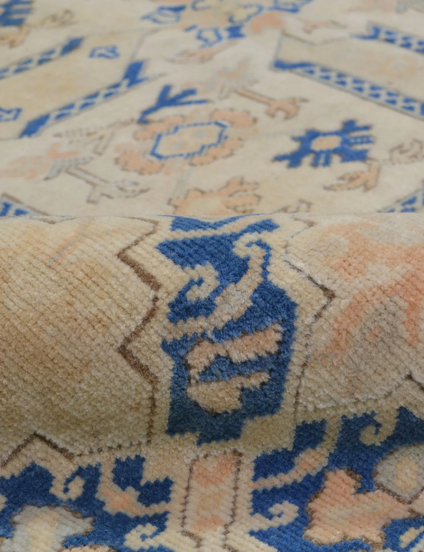 Vintage Turkish Hand-Knotted Wool Rug No. 425, 5' x 6'9"
