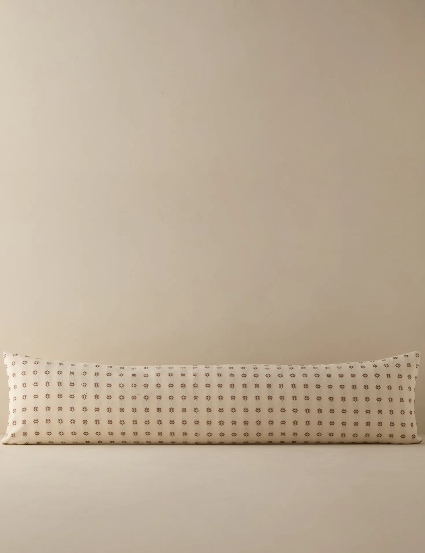 Viveka Pillow