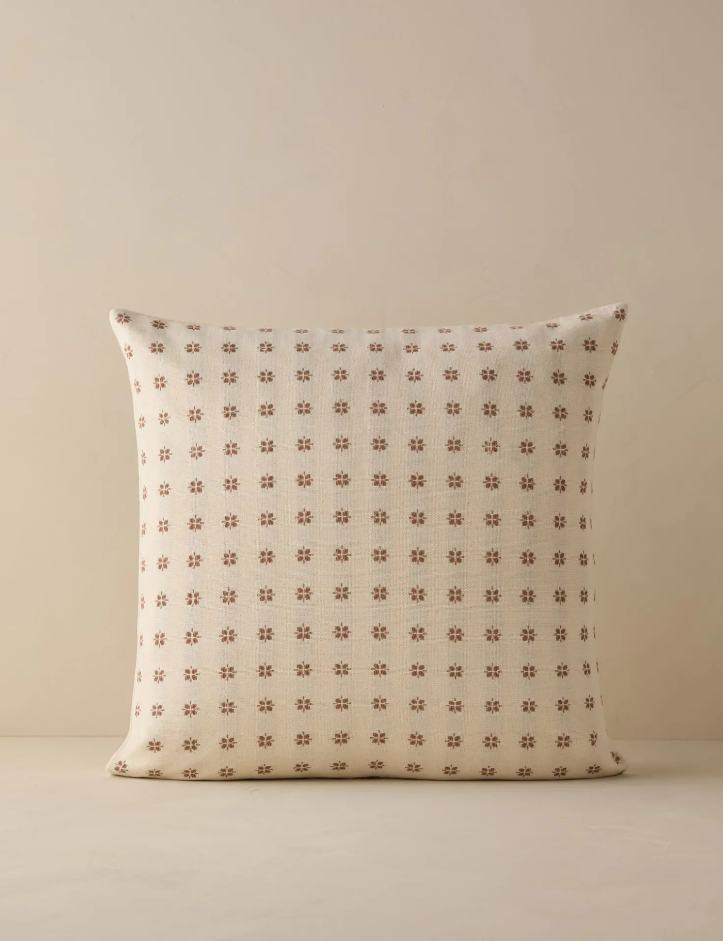 Viveka Pillow