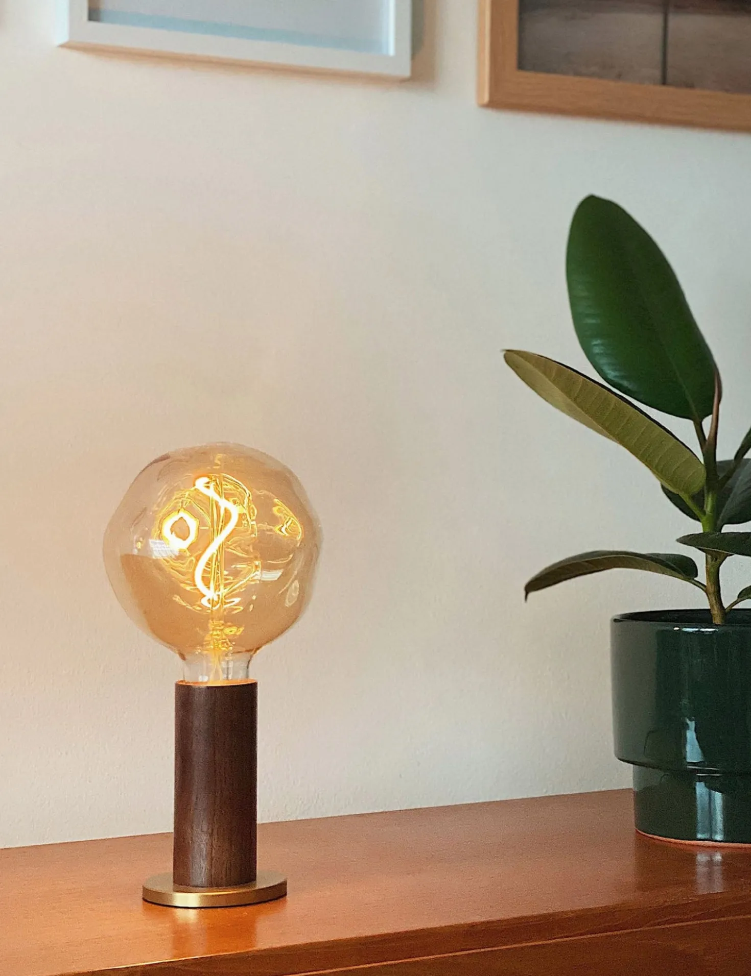 Voronoi I 2W LED Bulb by Tala