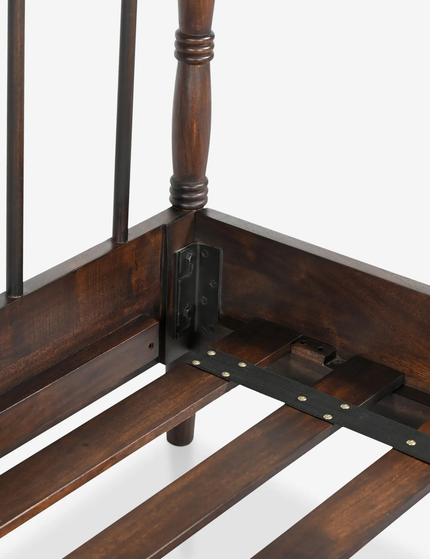 Wallis Platform Bed