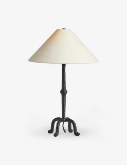 Winry Table Lamp
