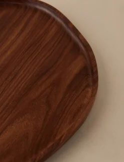 Wood Leaf Tray by Itza Wood