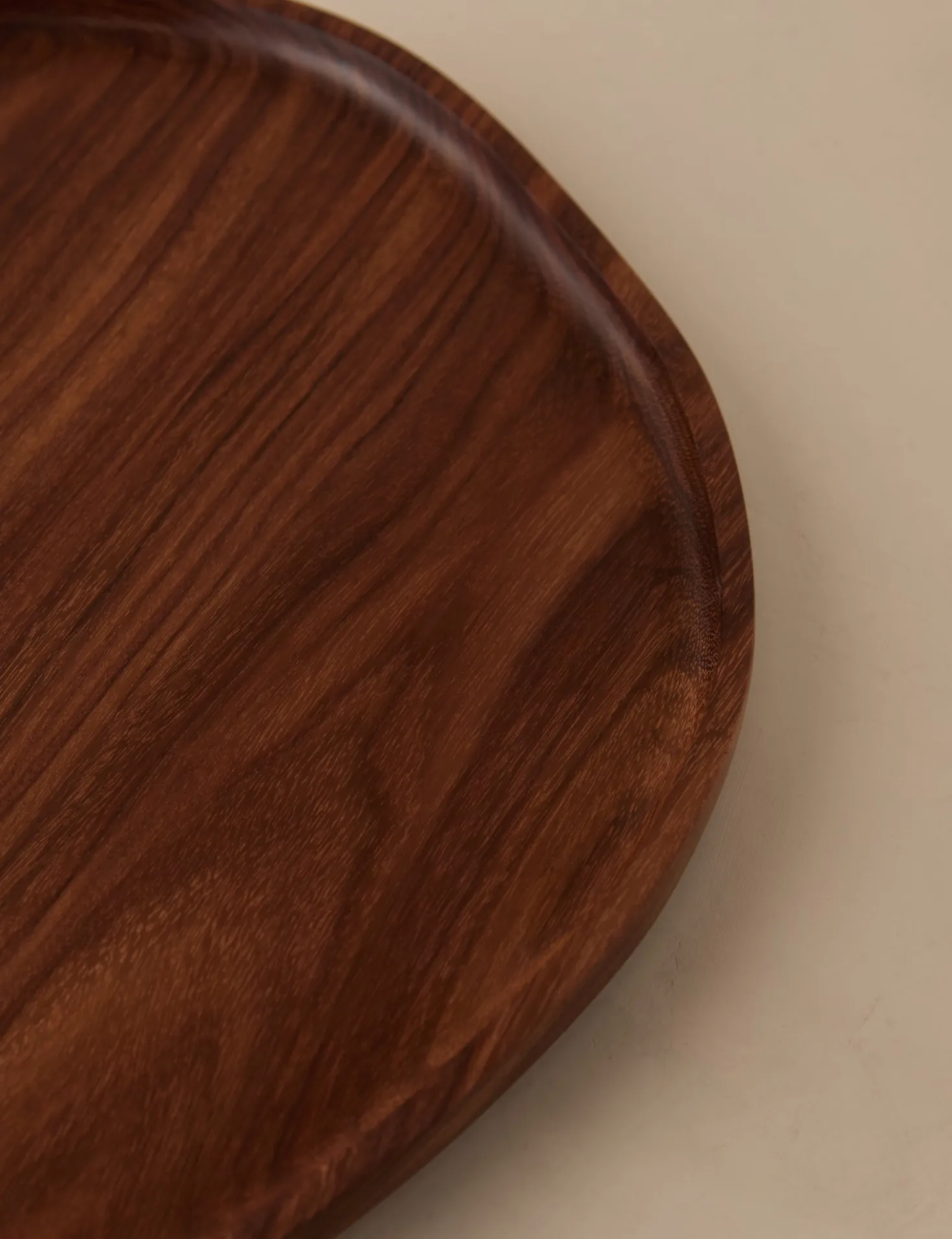 Wood Leaf Tray by Itza Wood