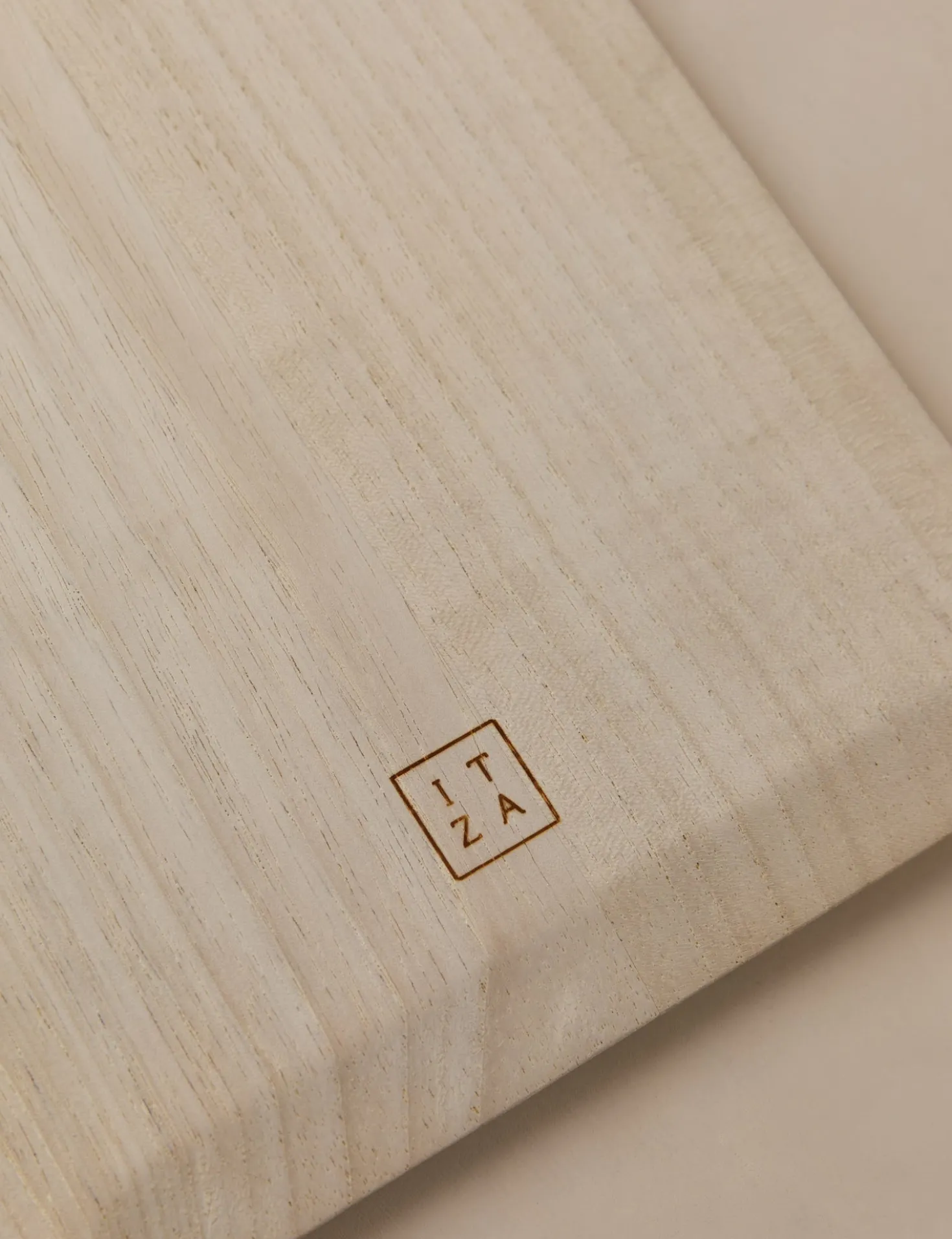 Wood Serving Board by Itza Wood