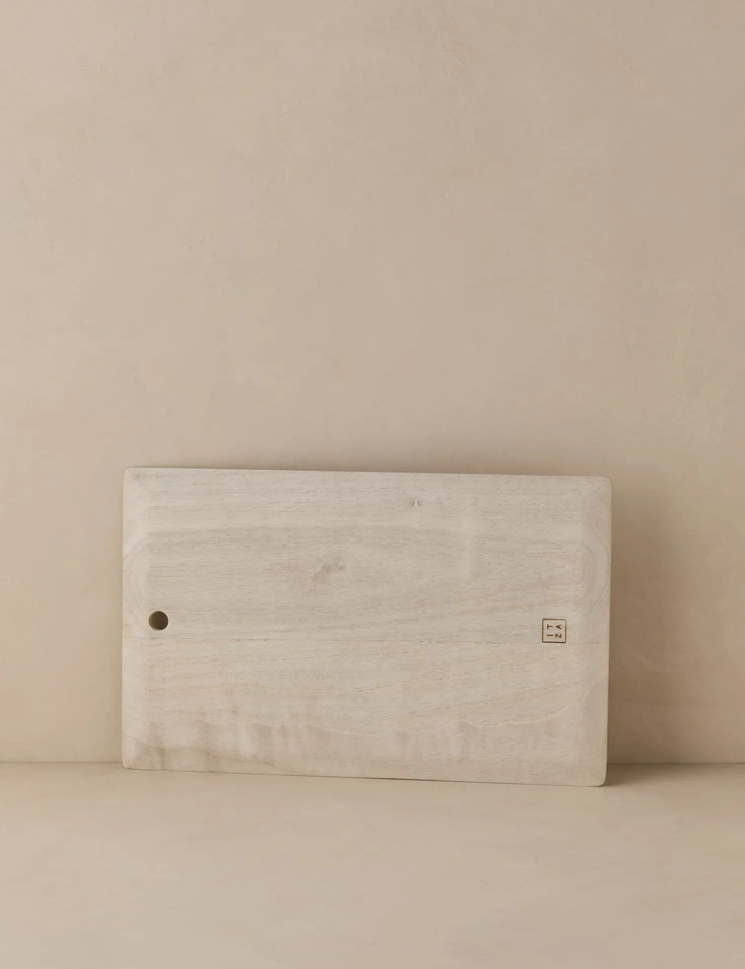 Wood Serving Board by Itza Wood