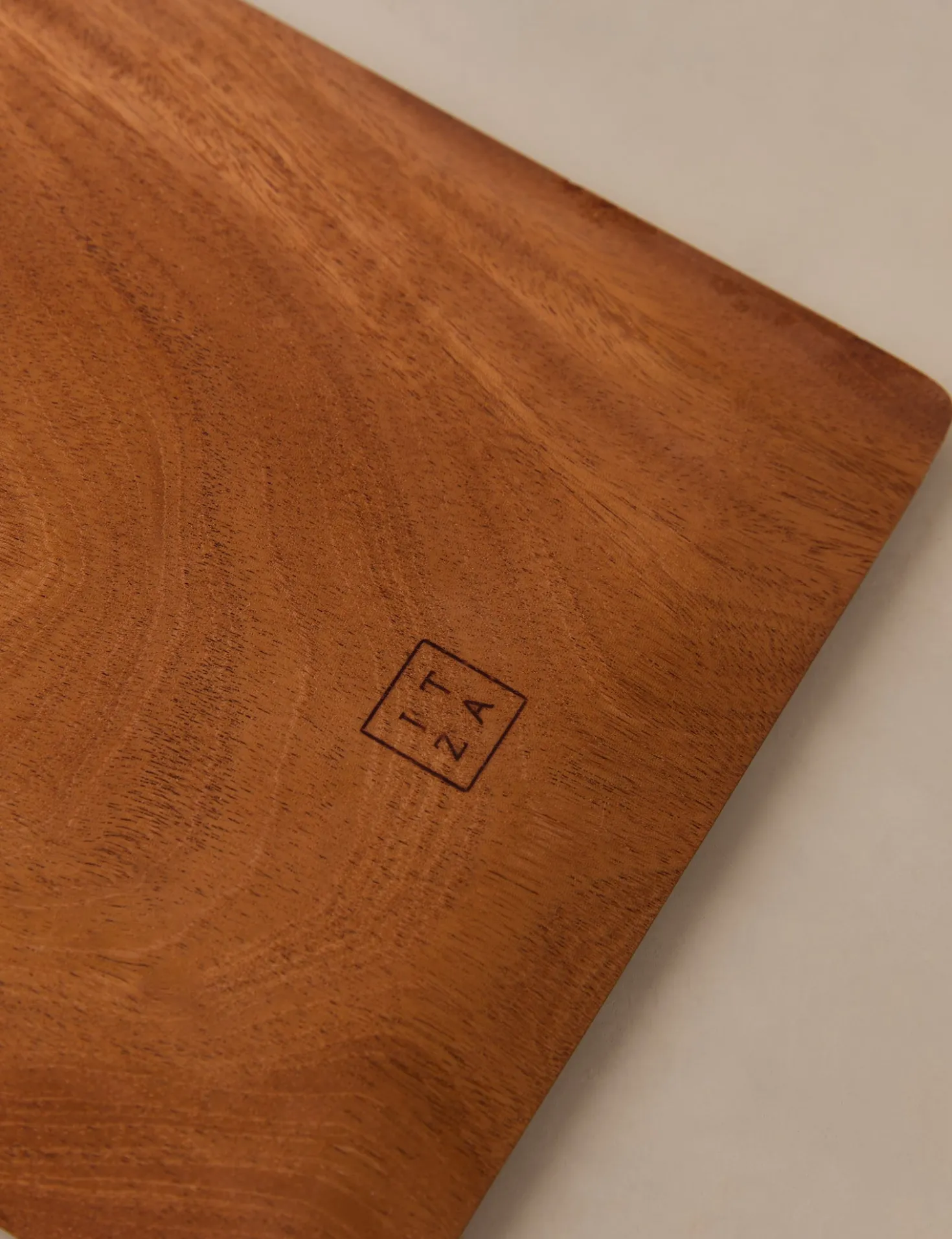Wood Serving Board by Itza Wood