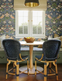 Yarissa Round Dining Table