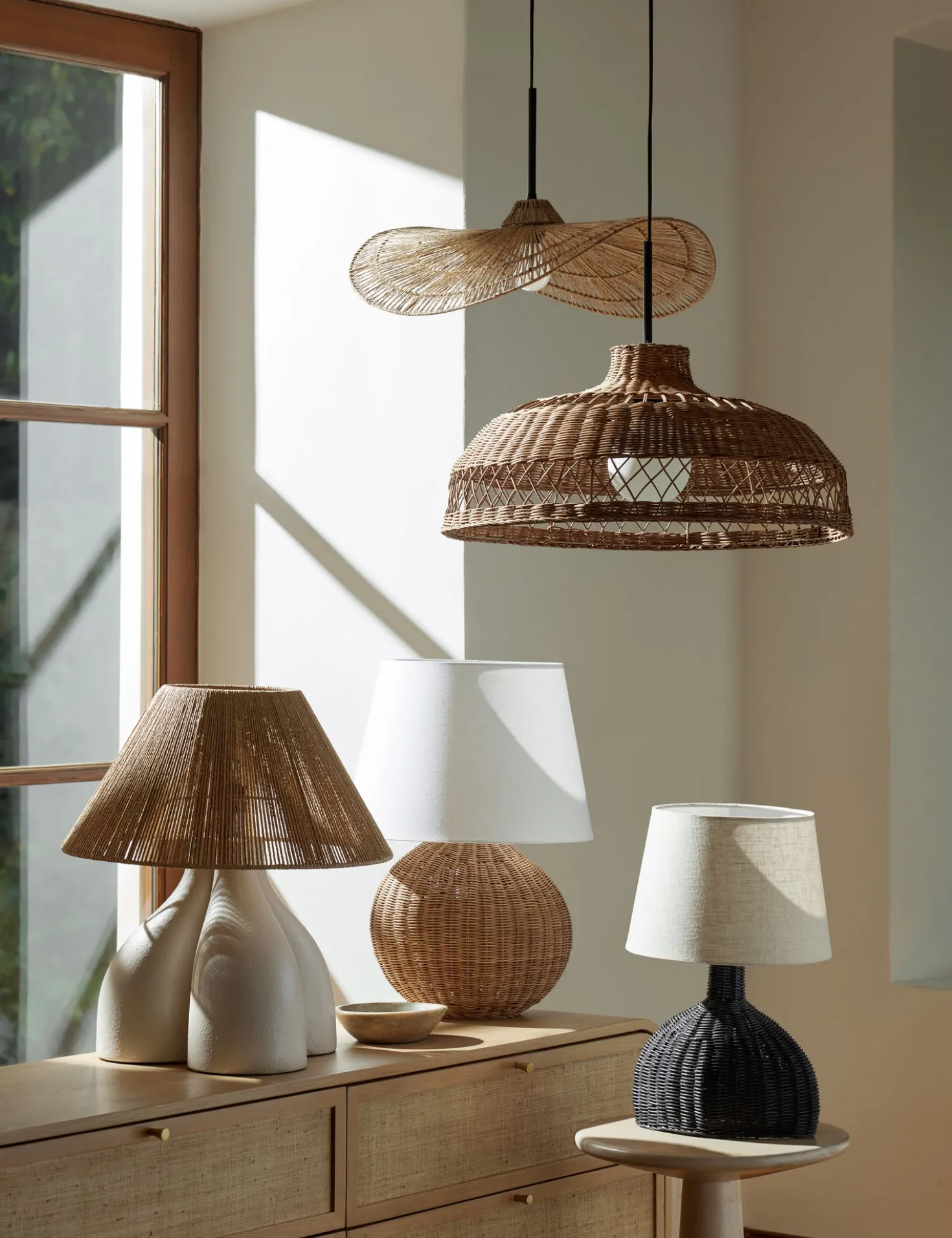 Yarrow Table Lamp