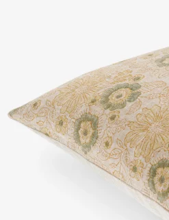 Yasemin Pillow