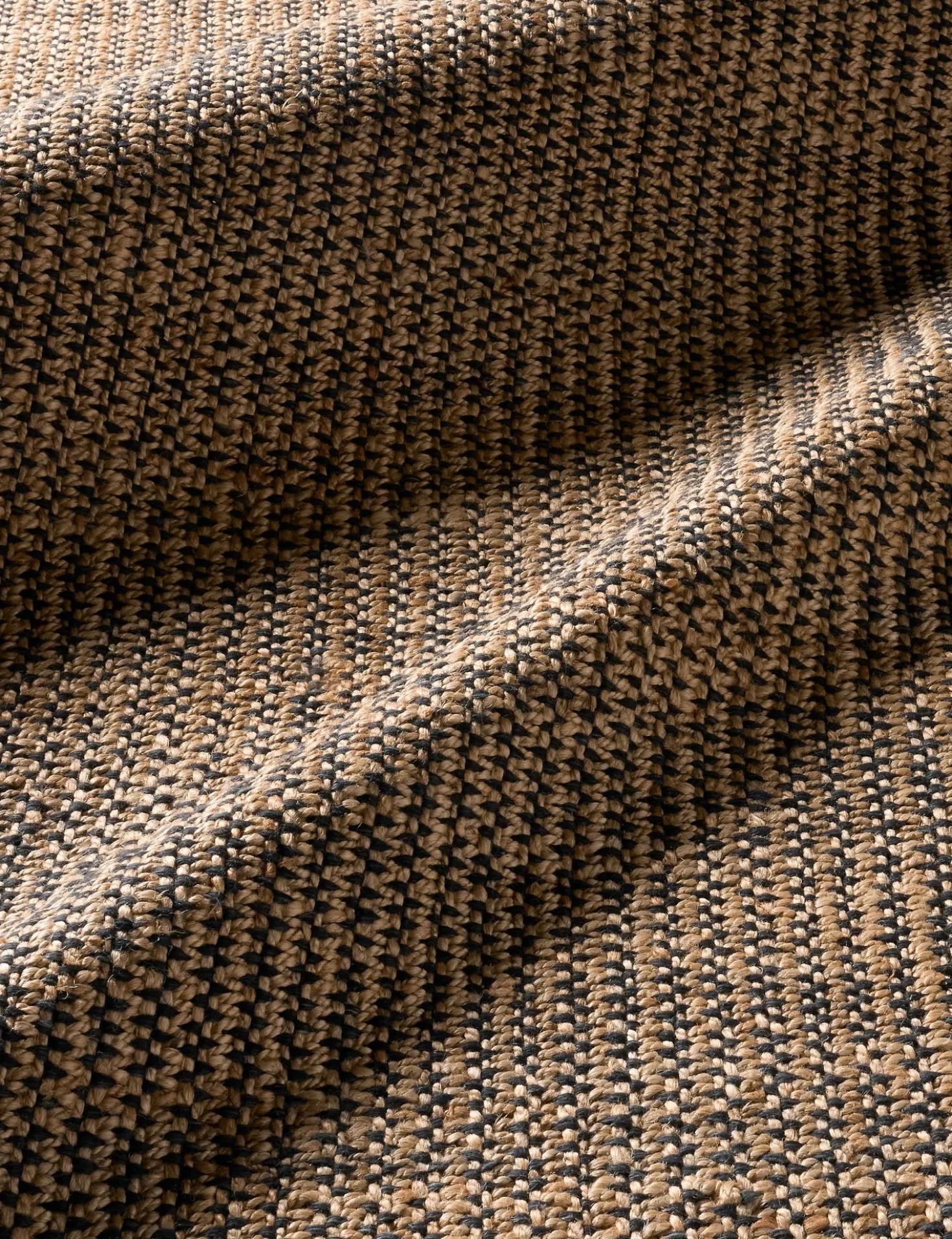 Yves Handwoven Jute Rug