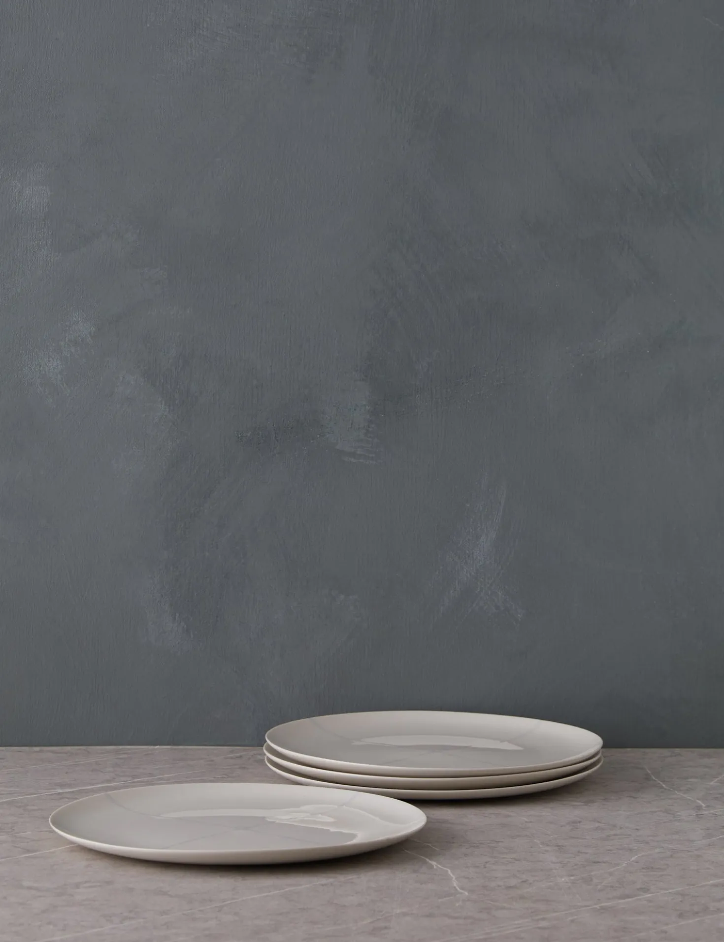 Zuma Porcelain Dinnerware by Kelly Wearstler x Serax